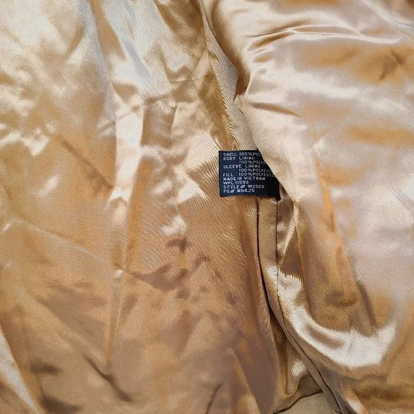 Disney's Wilderness Lodge Disneyland Tan Quilted Lined Jacket sz L - Picture 5 of 7